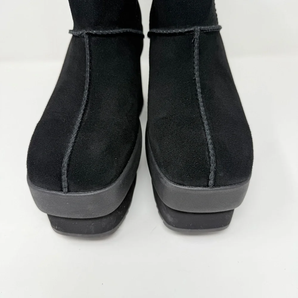 New UGG New Heights Platform Mini Black Suede Sz 9.5